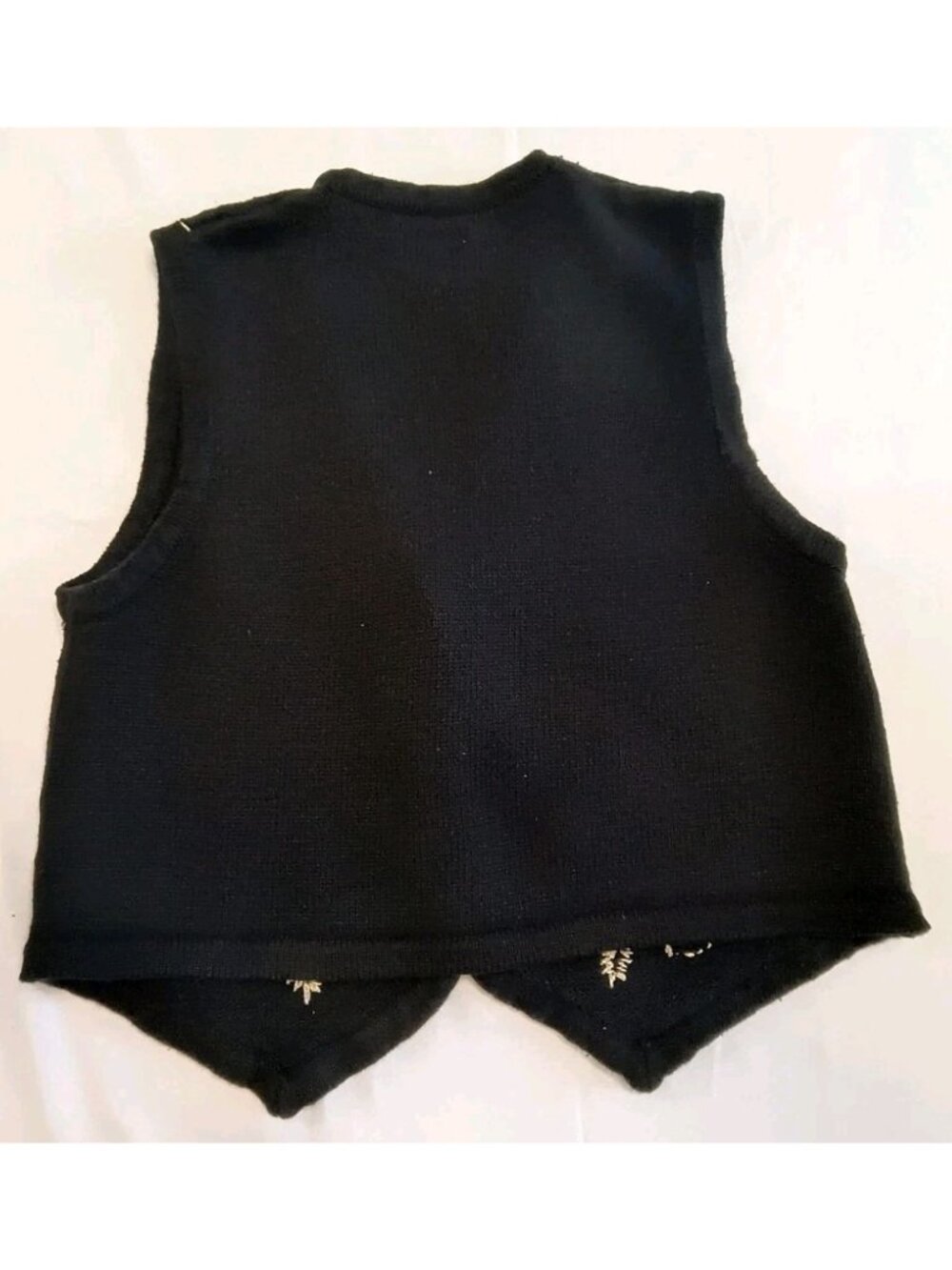 Yarnworks Women’s XL Black Embroidered Knit Vest Gold Leaf Design Boho Formal - Picture 11 of 12